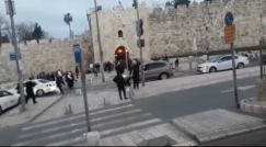  عملية في القدس: اصابة شرطيين واطلاق النار على المنفذ 